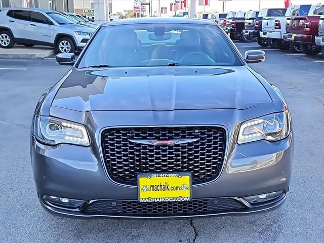 2023 Chrysler 300 300S