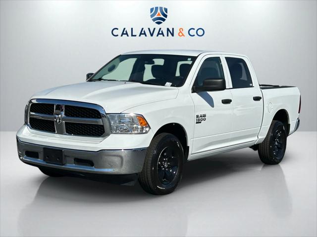 2022 RAM 1500 Classic SLT Crew Cab 4x4 57 Box