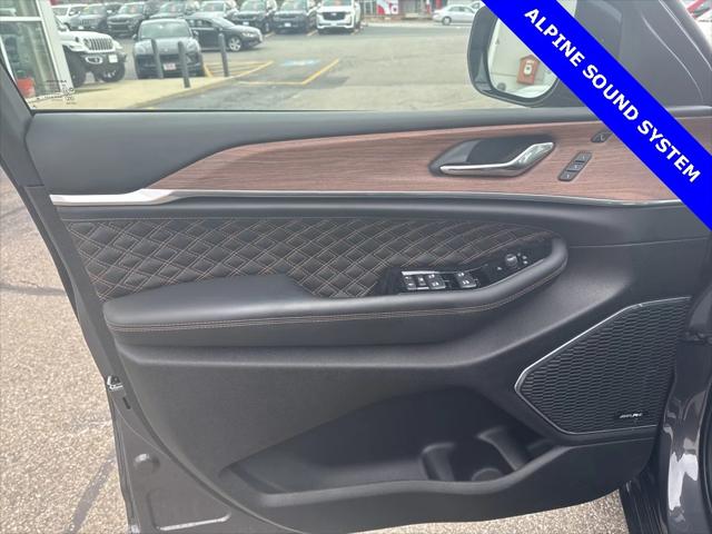 2024 Jeep Grand Cherokee L Summit 4x4