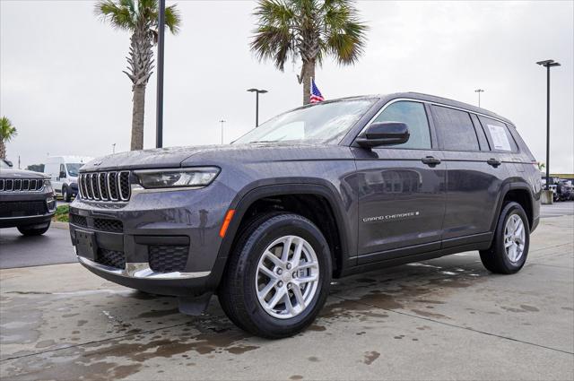 2023 Jeep Grand Cherokee L Laredo 4x4