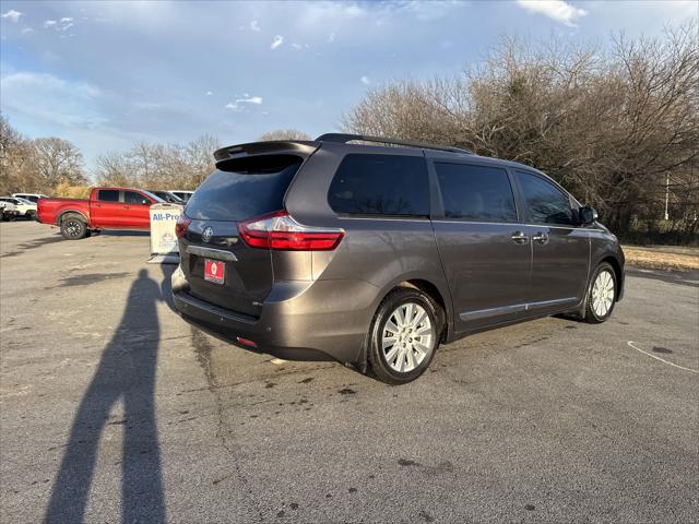 2017 Toyota Sienna Limited Premium 7 Passenger