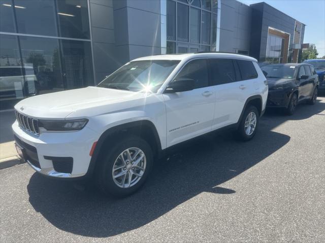 2025 Jeep Grand Cherokee GRAND CHEROKEE L LAREDO X 4X4