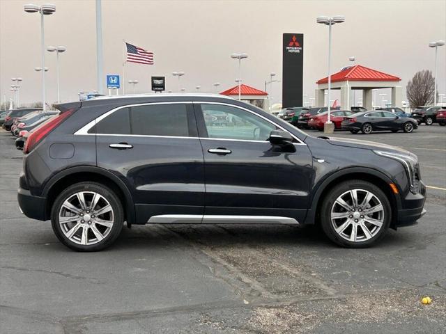 2023 Cadillac XT4 AWD Premium Luxury