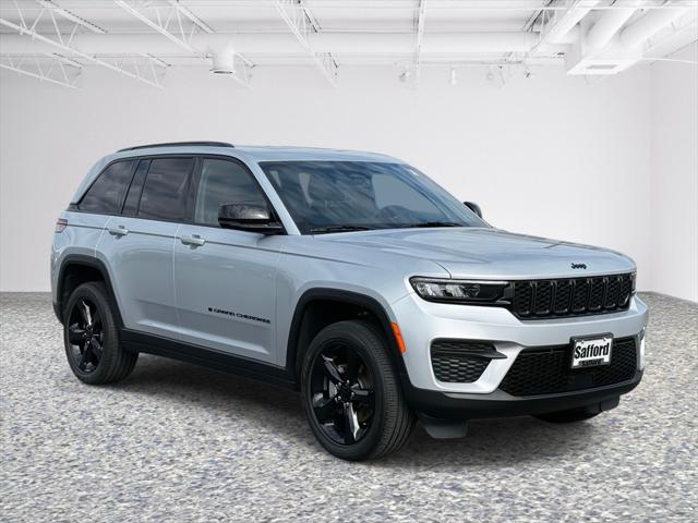 2023 Jeep Grand Cherokee Altitude 4x4