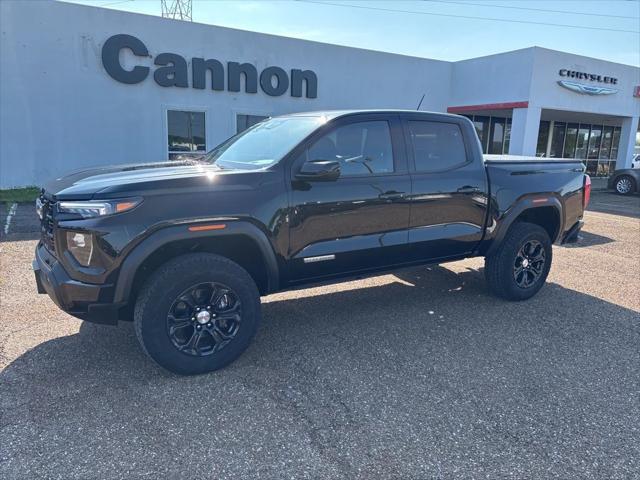 2023 GMC Canyon 4WD Crew Cab Short Box Elevation