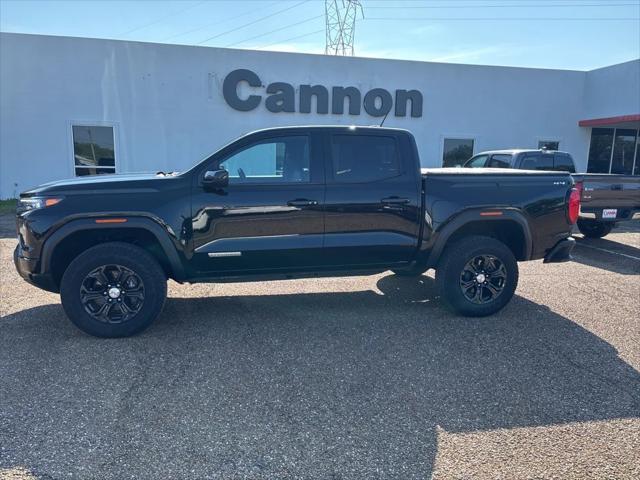 2023 GMC Canyon 4WD Crew Cab Short Box Elevation