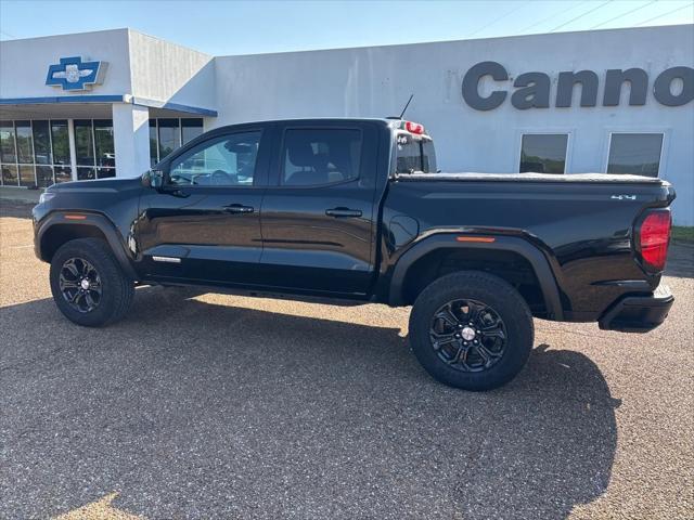 2023 GMC Canyon 4WD Crew Cab Short Box Elevation