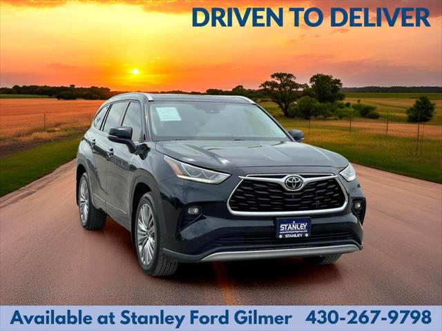 2022 Toyota Highlander Platinum