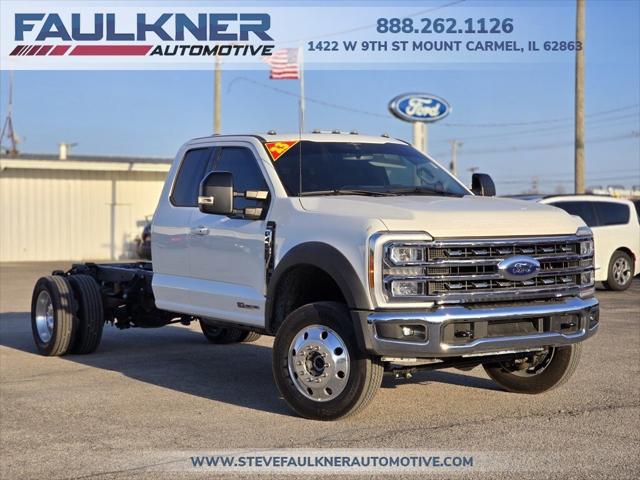 2023 Ford F-450 Chassis LARIAT
