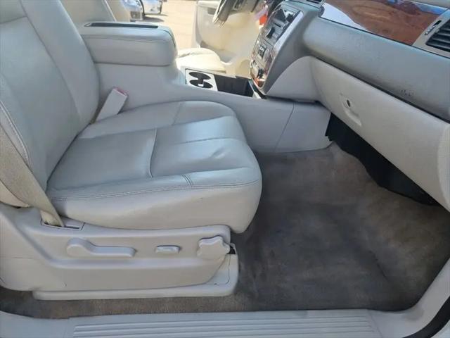 2012 Chevrolet Suburban LT