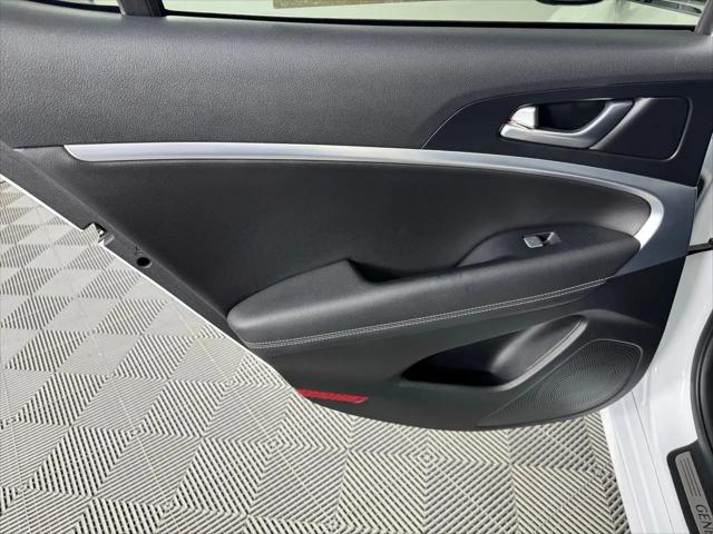 2023 Genesis G70 2.0T AWD