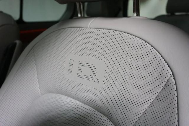 2025 Volkswagen ID. Buzz 1st Edition with 4MOTION