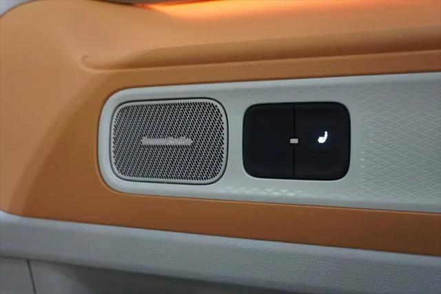 2025 Volkswagen ID. Buzz 1st Edition with 4MOTION