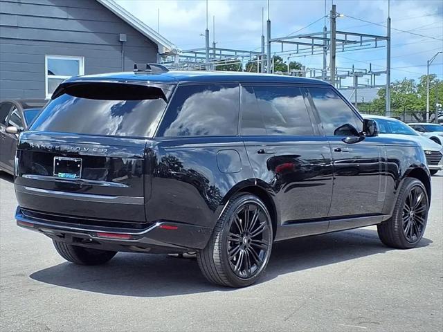 2025 Land Rover Range Rover P400 SE 7 Seat