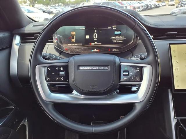2025 Land Rover Range Rover P400 SE 7 Seat