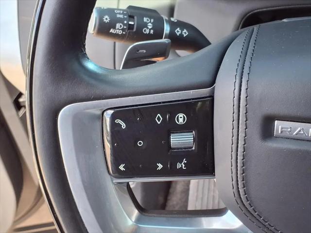 2025 Land Rover Range Rover P400 SE 7 Seat