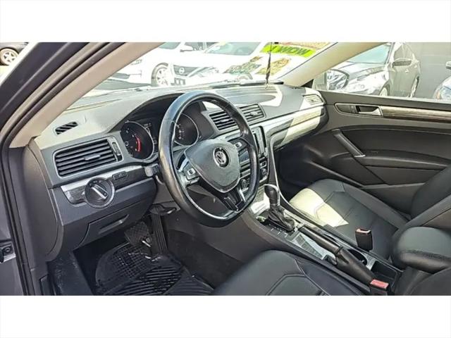 2016 Volkswagen Passat 1.8T SE