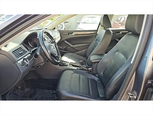 2016 Volkswagen Passat 1.8T SE