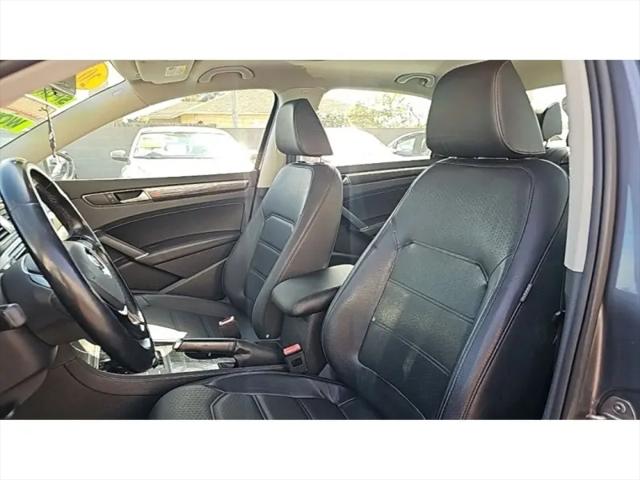 2016 Volkswagen Passat 1.8T SE