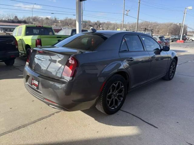 2018 Chrysler 300 Touring AWD