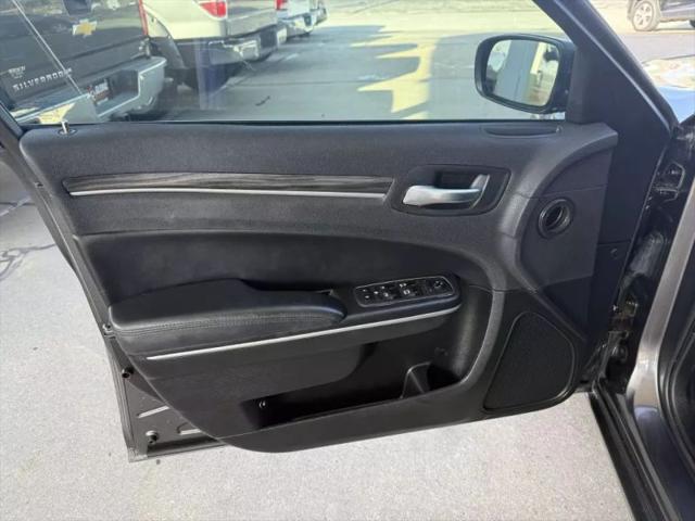 2018 Chrysler 300 Touring AWD