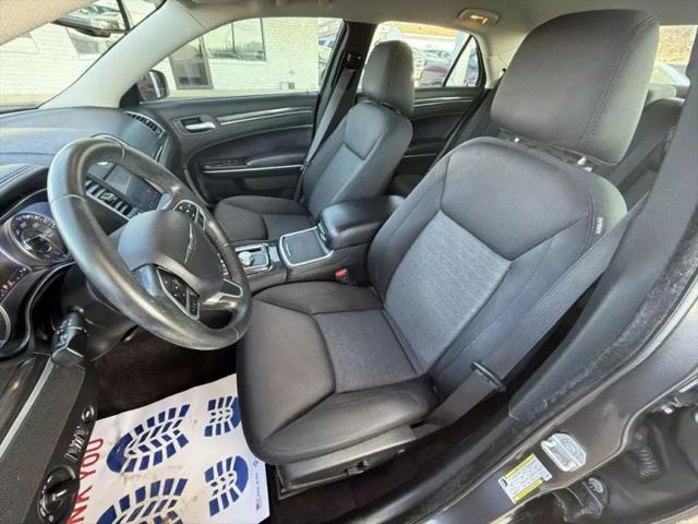 2018 Chrysler 300 Touring AWD