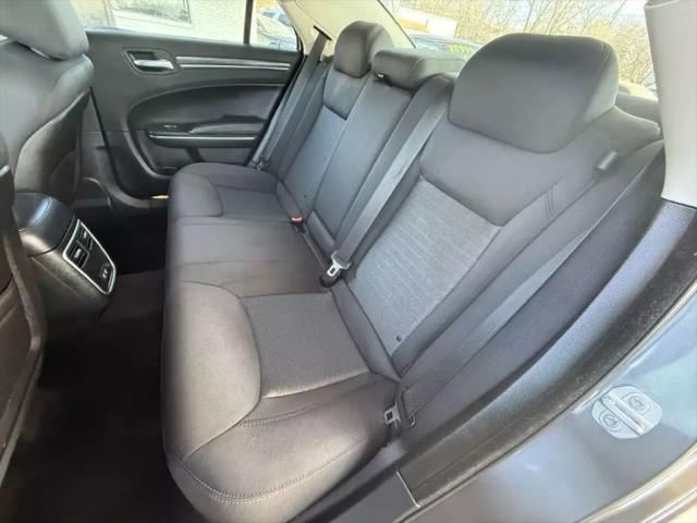 2018 Chrysler 300 Touring AWD