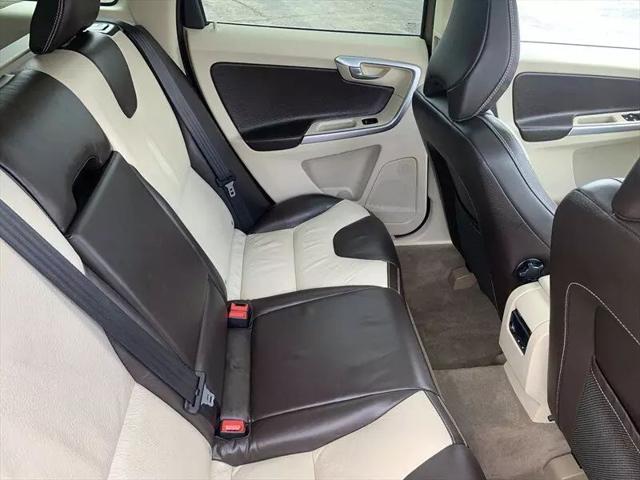 2010 Volvo XC60 T6