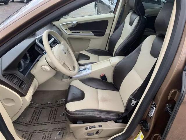 2010 Volvo XC60 T6