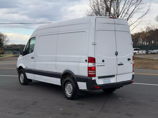 2010 Mercedes-Benz Sprinter 2500 Standard w/144 Van