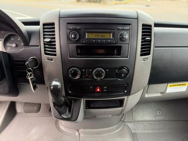 2010 Mercedes-Benz Sprinter 2500 Standard w/144 Van