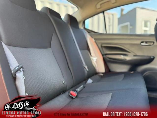2021 Nissan Versa SR Xtronic CVT