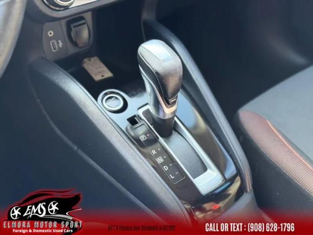 2021 Nissan Versa SR Xtronic CVT