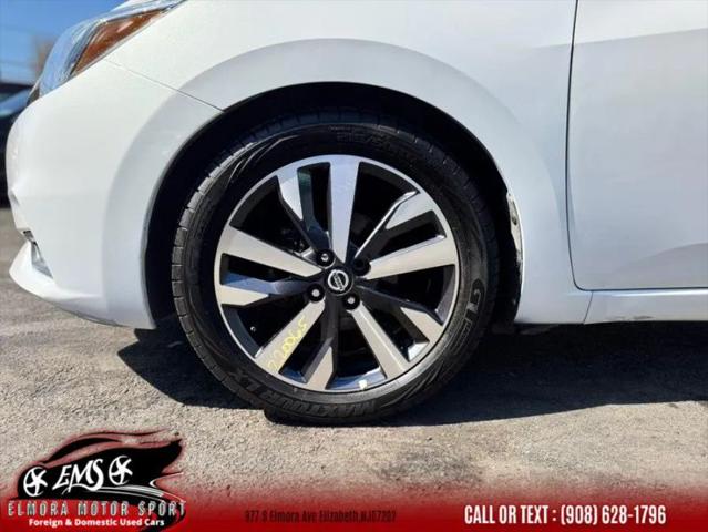 2021 Nissan Versa SR Xtronic CVT