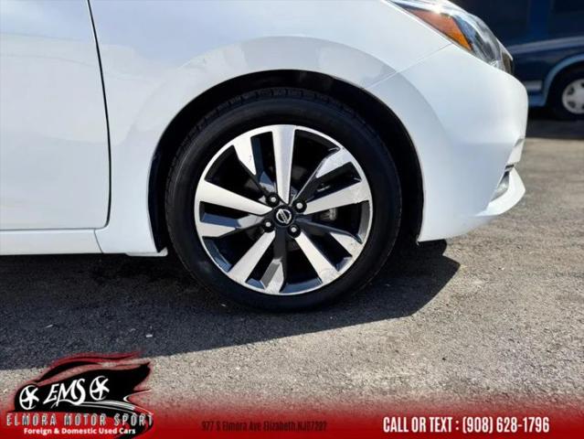 2021 Nissan Versa SR Xtronic CVT