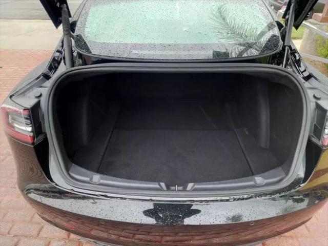 2022 Tesla Model 3 Long Range Dual Motor All-Wheel Drive
