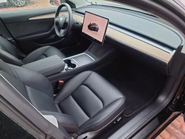 2022 Tesla Model 3 Long Range Dual Motor All-Wheel Drive