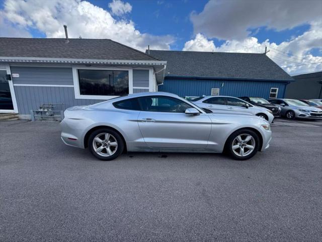 2016 Ford Mustang V6