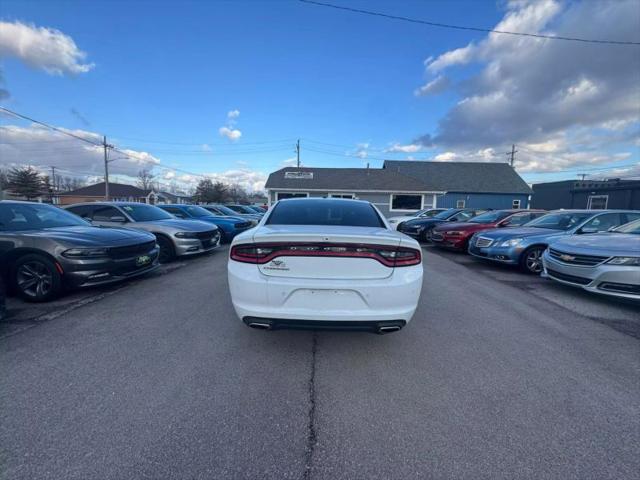 2020 Dodge Charger SXT RWD