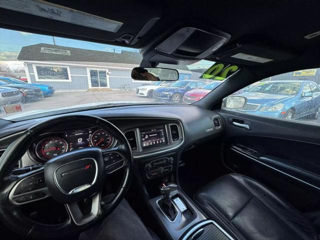 2020 Dodge Charger SXT RWD