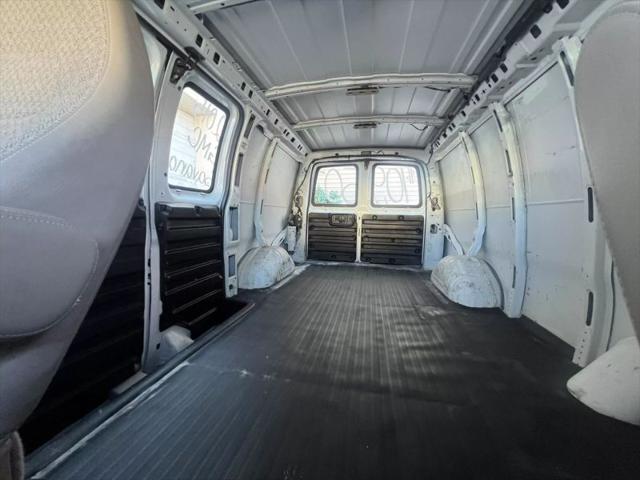 2015 GMC Savana 2500 Work Van