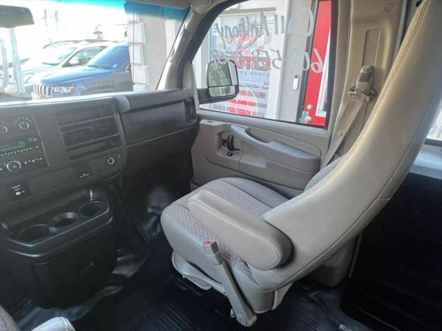 2015 GMC Savana 2500 Work Van