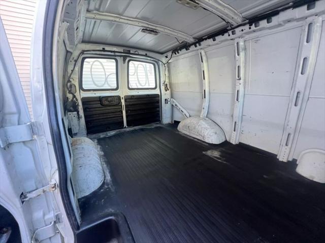 2015 GMC Savana 2500 Work Van