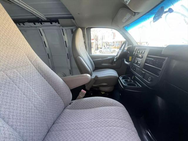 2015 GMC Savana 2500 Work Van