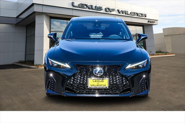 2025 Lexus IS 300 F SPORT Design