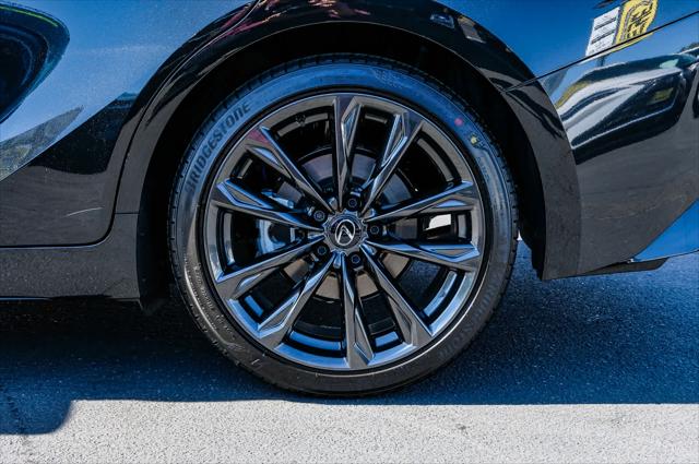 2025 Lexus IS 300 F SPORT Design