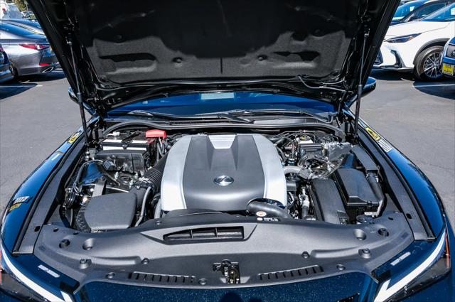 2025 Lexus IS 300 F SPORT Design