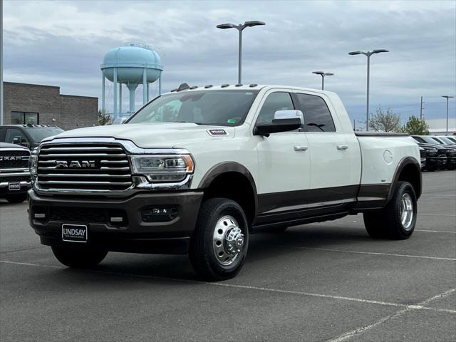 2020 RAM 3500 Laramie Longhorn Mega Cab 4x4 64 Box