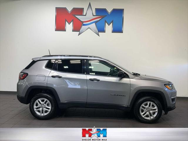 2018 Jeep Compass Sport 4x4 2018 Jeep Compass Sport 4x4