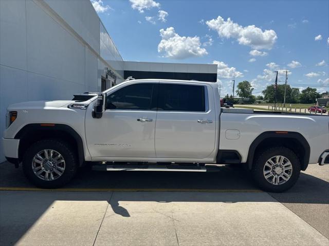 2023 GMC Sierra 2500HD 4WD Crew Cab Standard Bed Denali